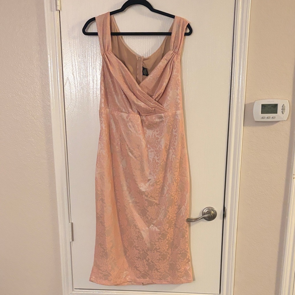 Rock Steady - peachy pink lace retro wiggle dress. NWT. 3X - see measurements